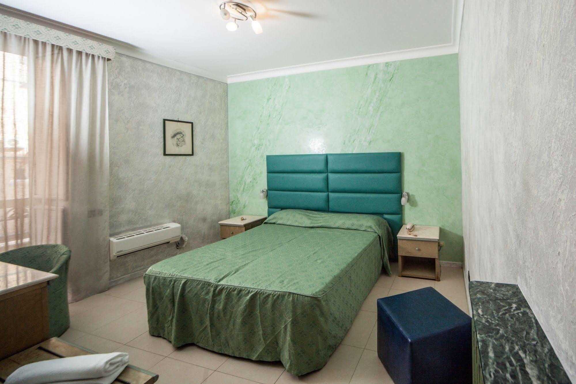 Hotel La Pace Neapol Exteriér fotografie